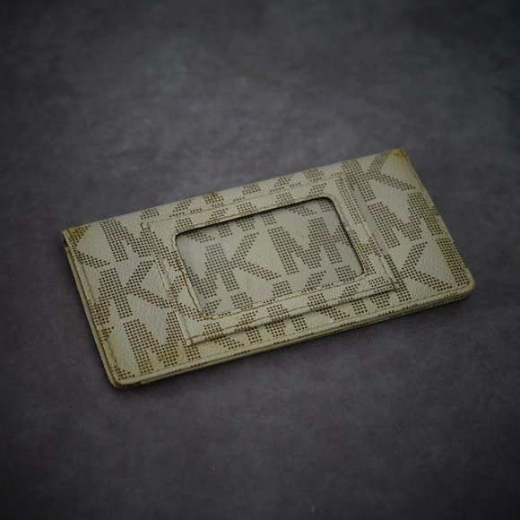 Michael Kors Monogram Checkbook Wallet - Picture 3 of 6